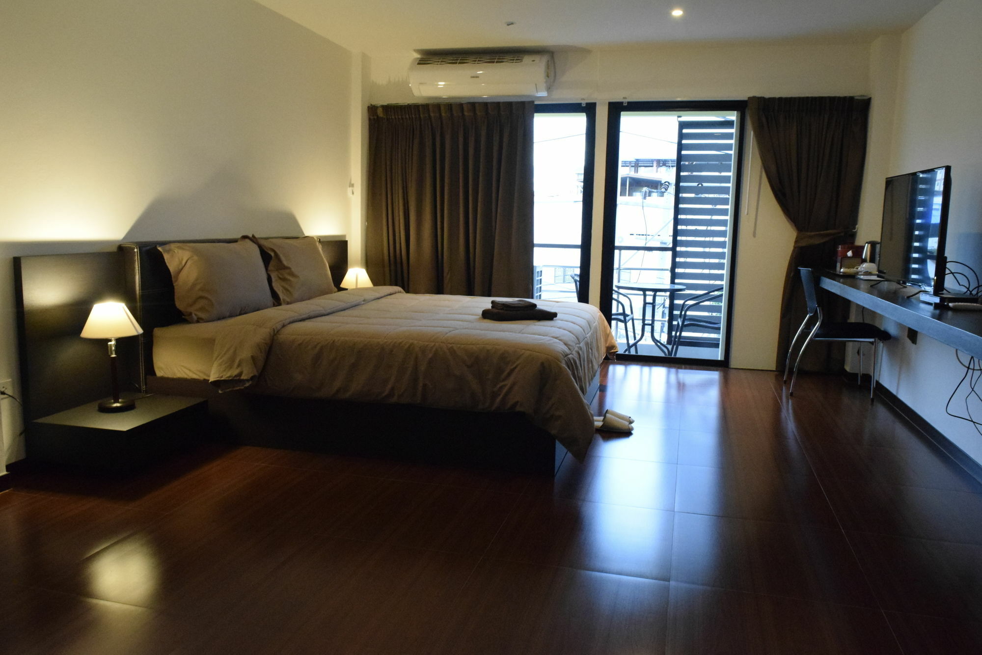 פאטאיה Hideaway Guest House And Bar מראה חיצוני תמונה