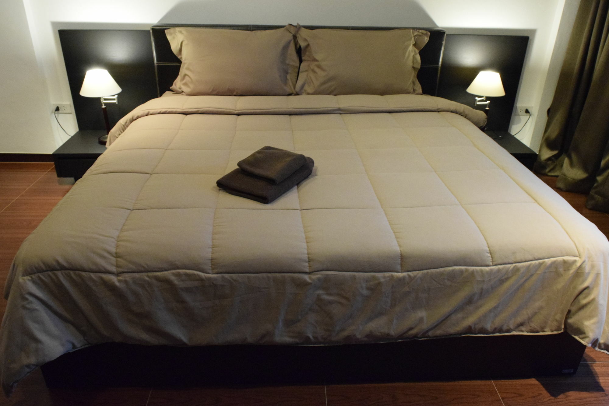 פאטאיה Hideaway Guest House And Bar מראה חיצוני תמונה